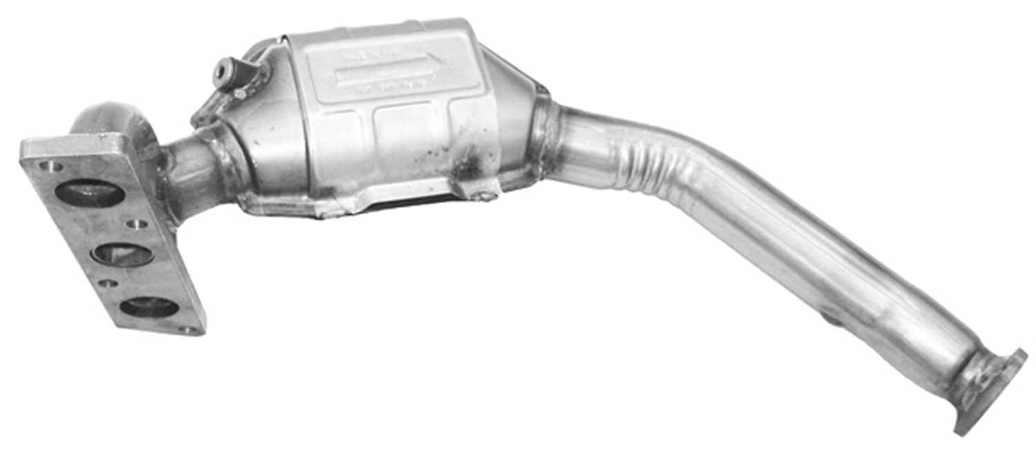 AP Exhaust Catalytic Converter with Integrated Exhaust Manifold 919712 — image 2