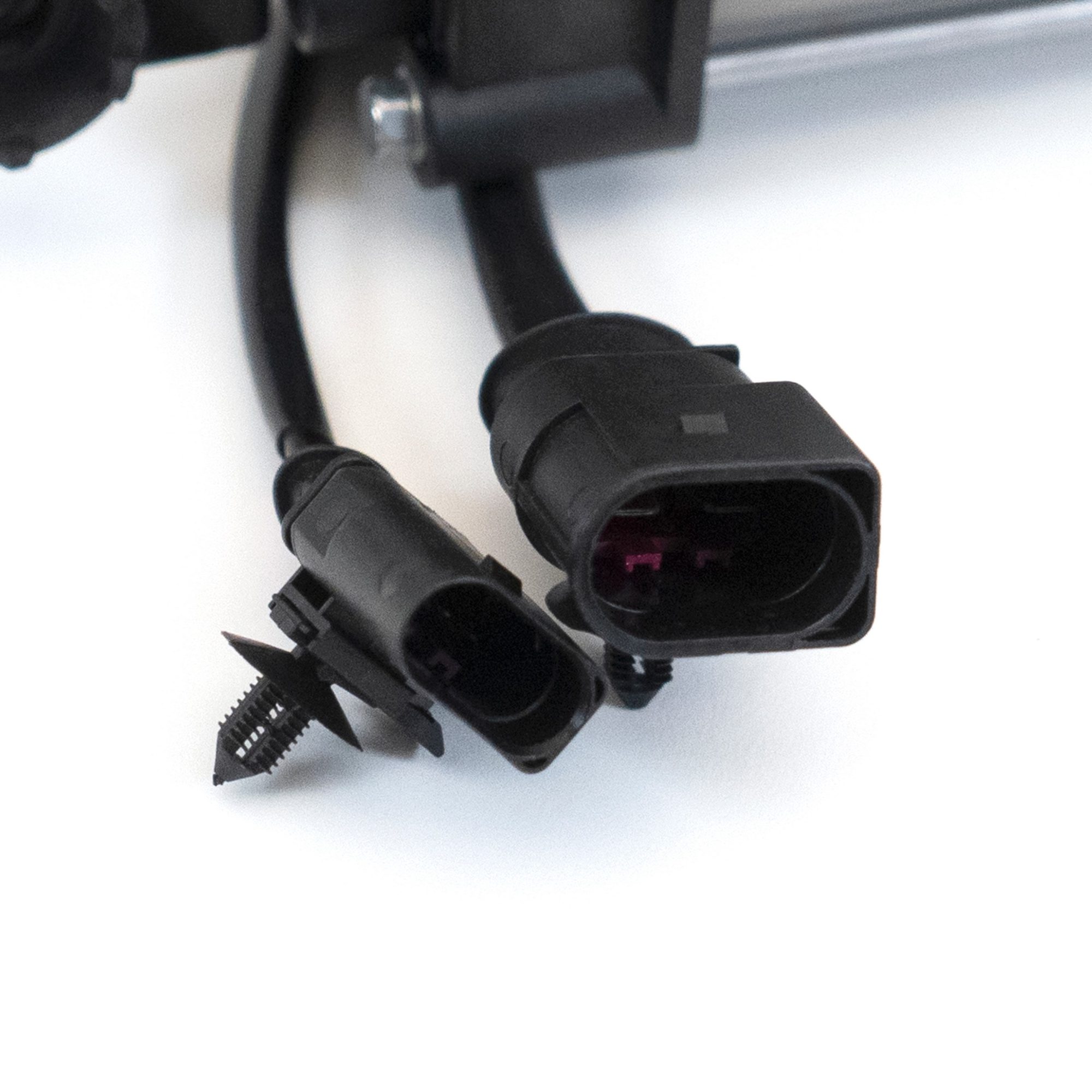 Air Suspension Compressor | ARNOTT P-3479 Fits Porsche Macan 2015-2023 — image 5