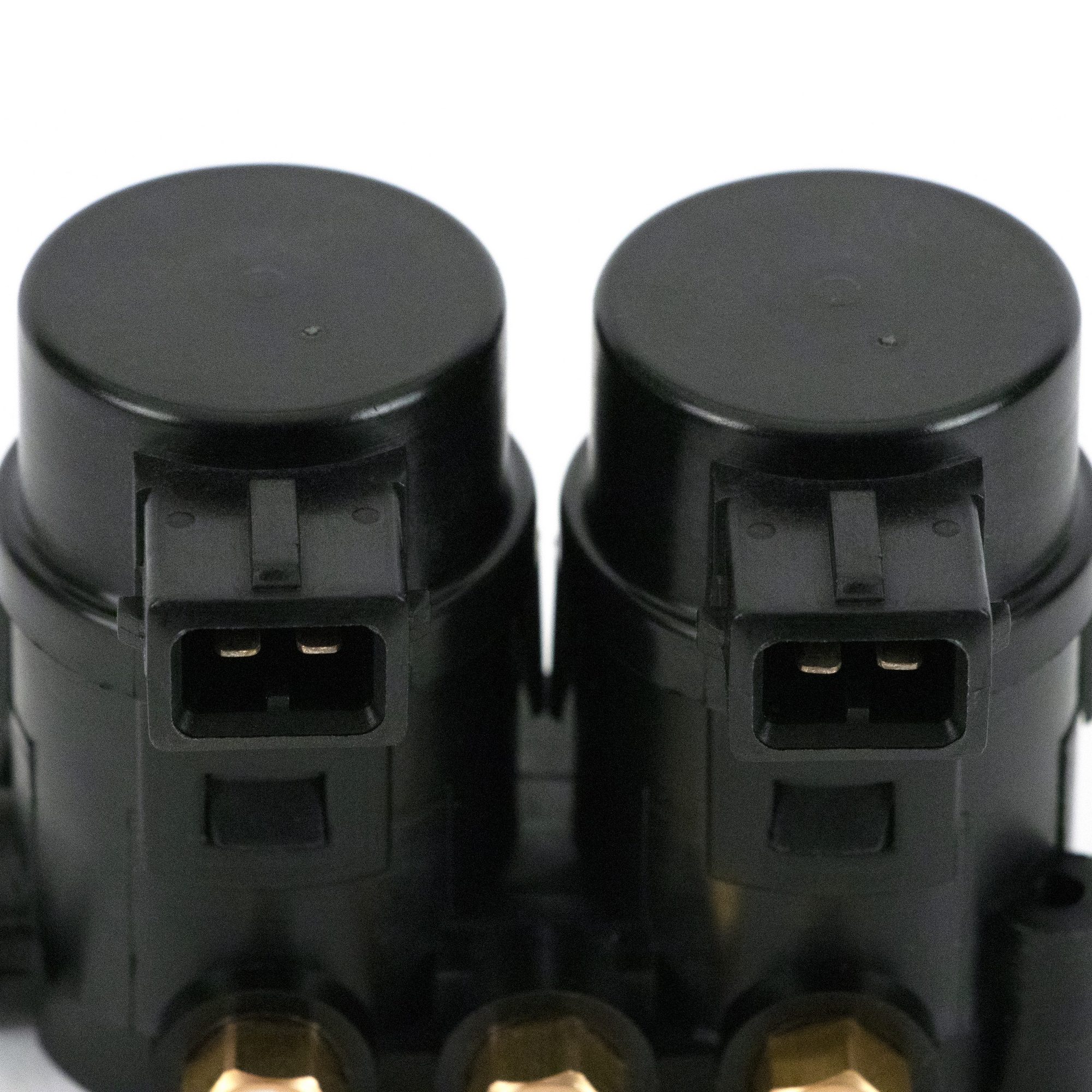 Rear Air Suspension Solenoid Valve Unit | ARNOTT VB-4334 Fits Land Rover Discovery 1999-2004 — image 2