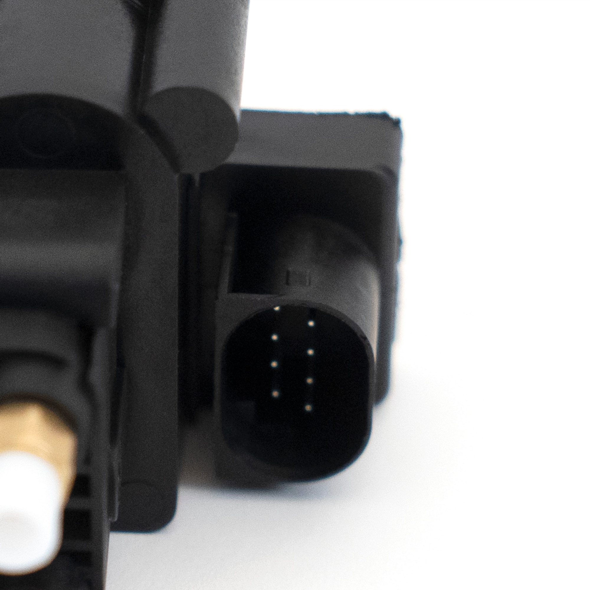 Rolls-Royce Air Suspension Solenoid Valve Unit | ARNOTT VB-4340 — image 2