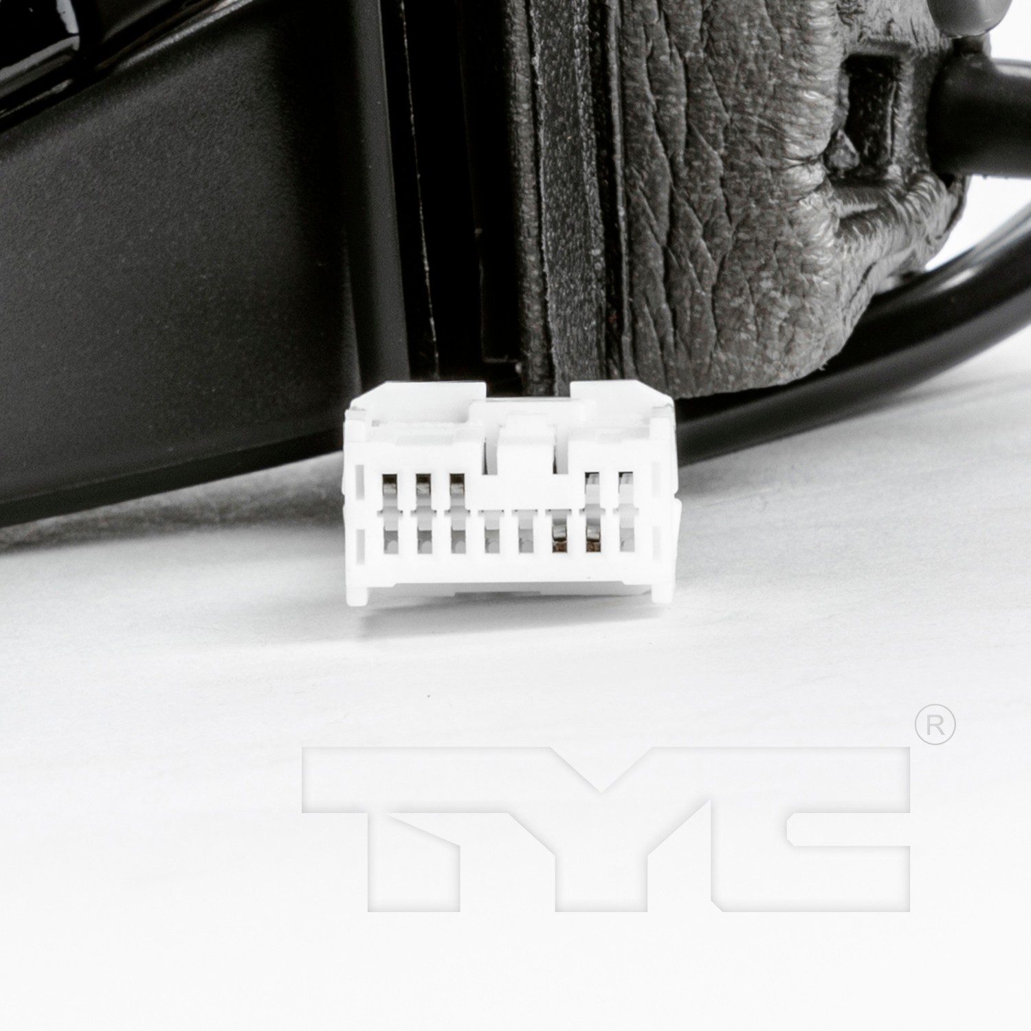 TYC Left Heated Power Door Mirror — image 3