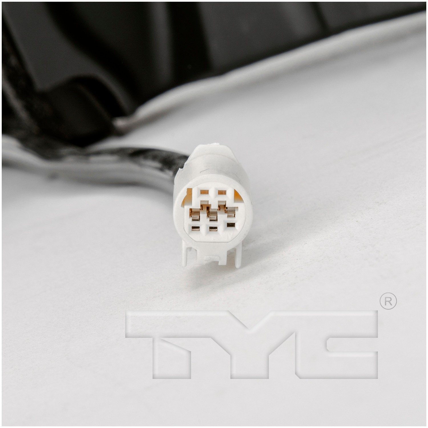 TYC Right Power Door Mirror — image 3