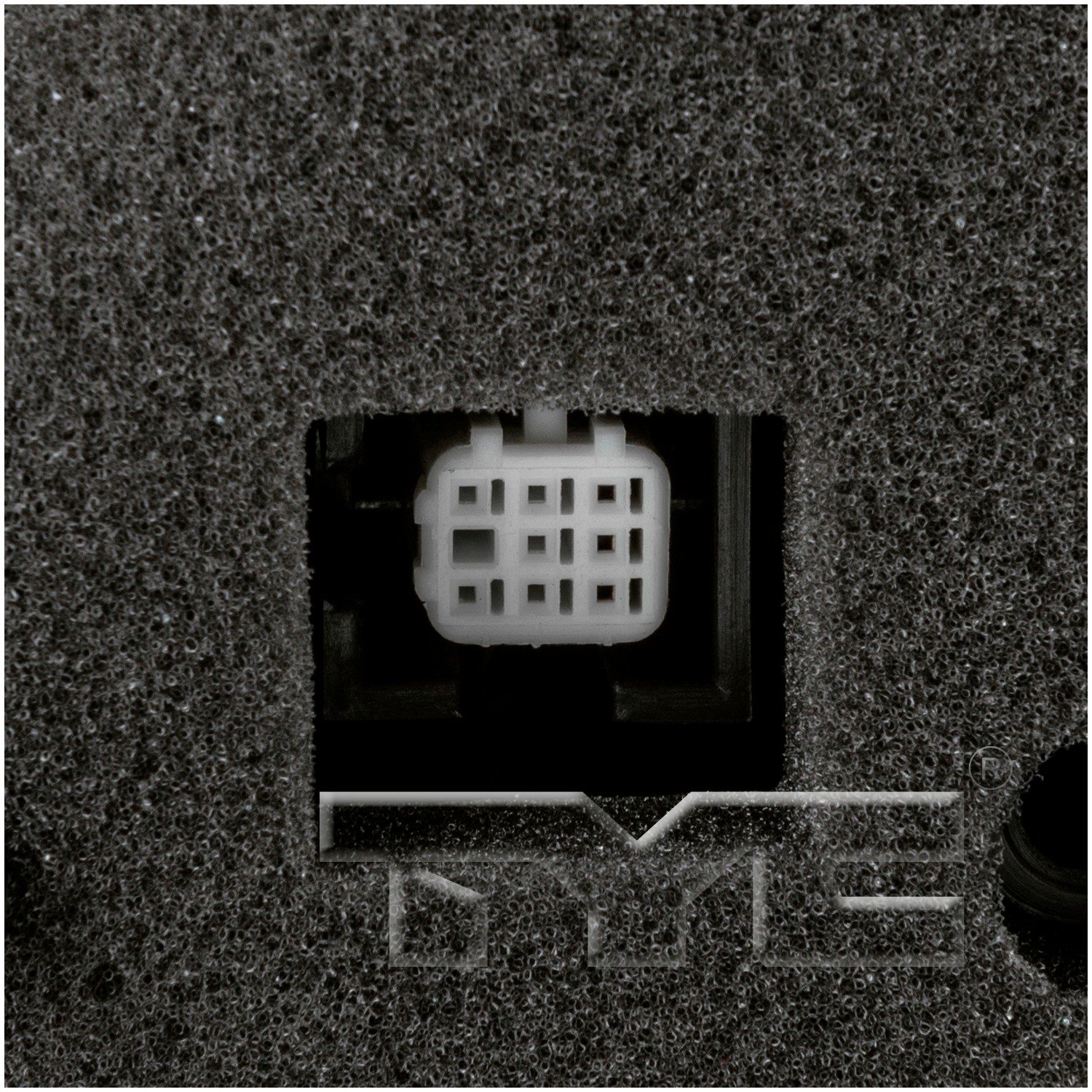TYC Right Power Door Mirror — image 3