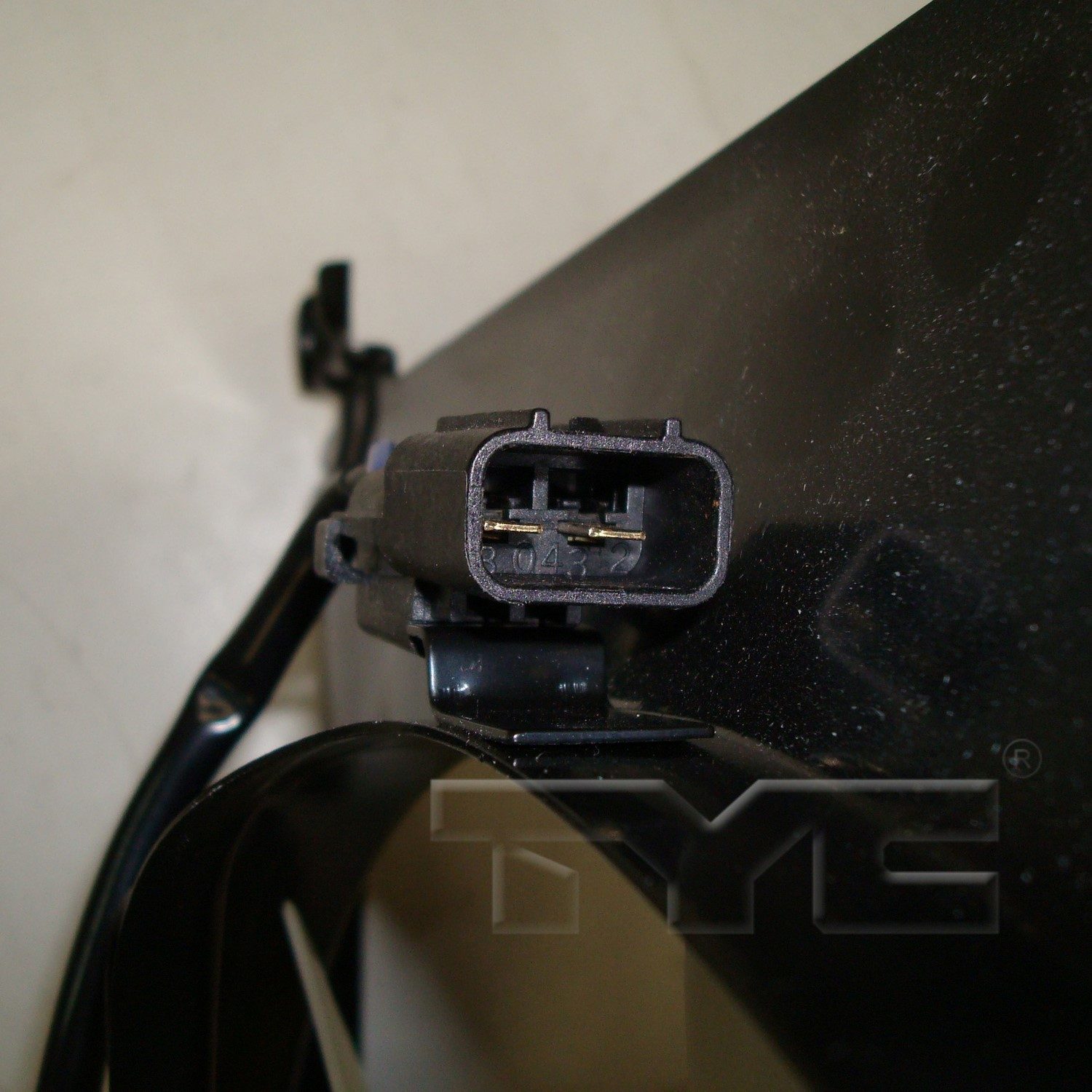 TYC A/C Condenser Fan Assembly — image 3