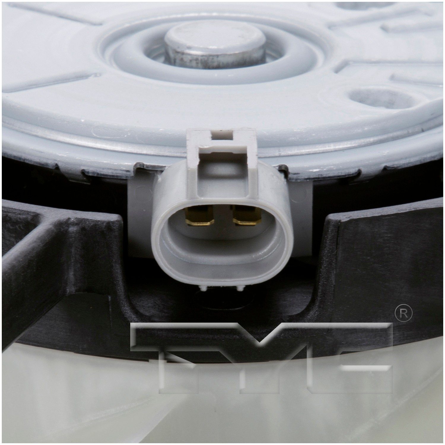 TYC Dual Radiator and Condenser Fan Assembly — image 3