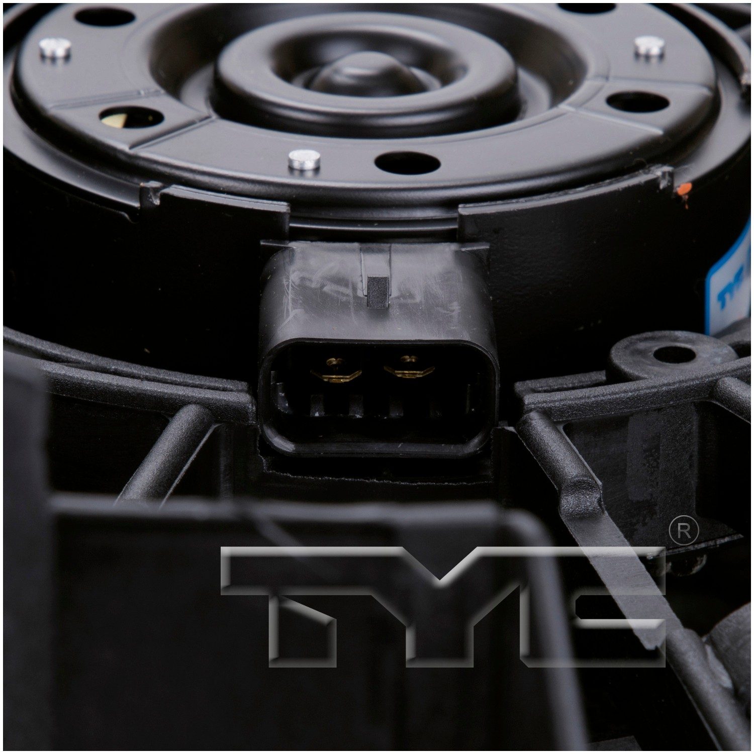 TYC Dual Radiator and Condenser Fan Assembly — image 3