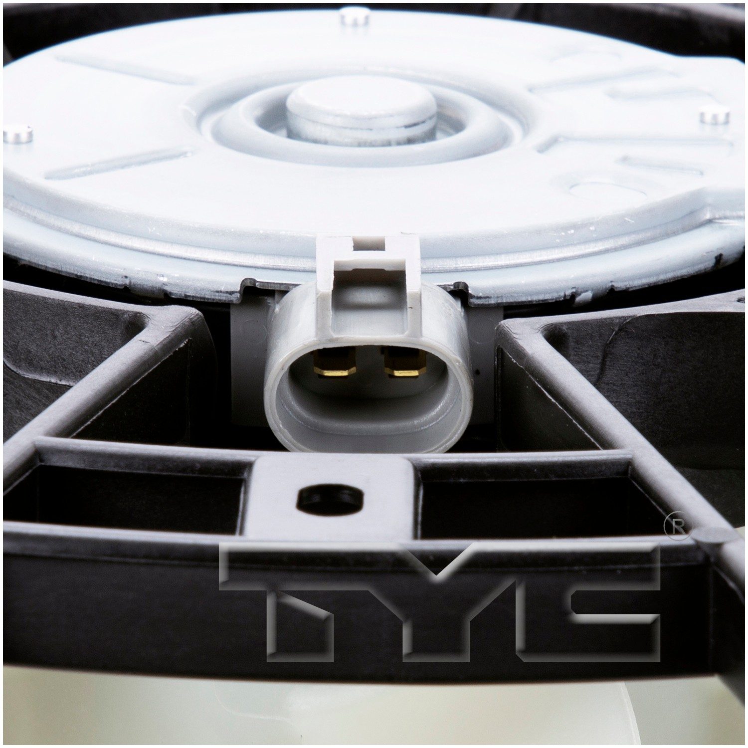 TYC Dual Radiator and Condenser Fan Assembly — image 3