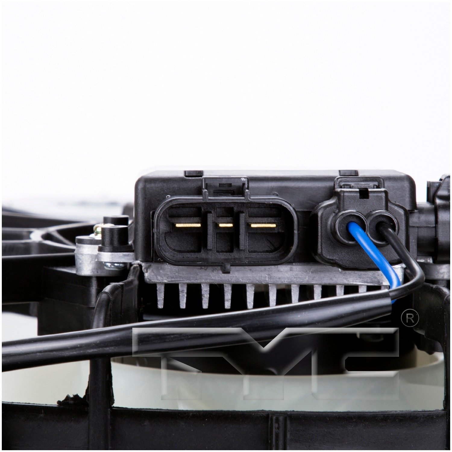 TYC Dual Radiator and Condenser Fan Assembly — image 3