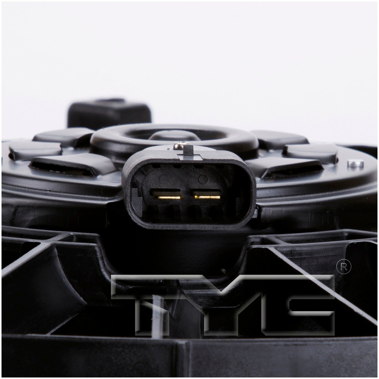 TYC Dual Radiator and Condenser Fan Assembly — image 3