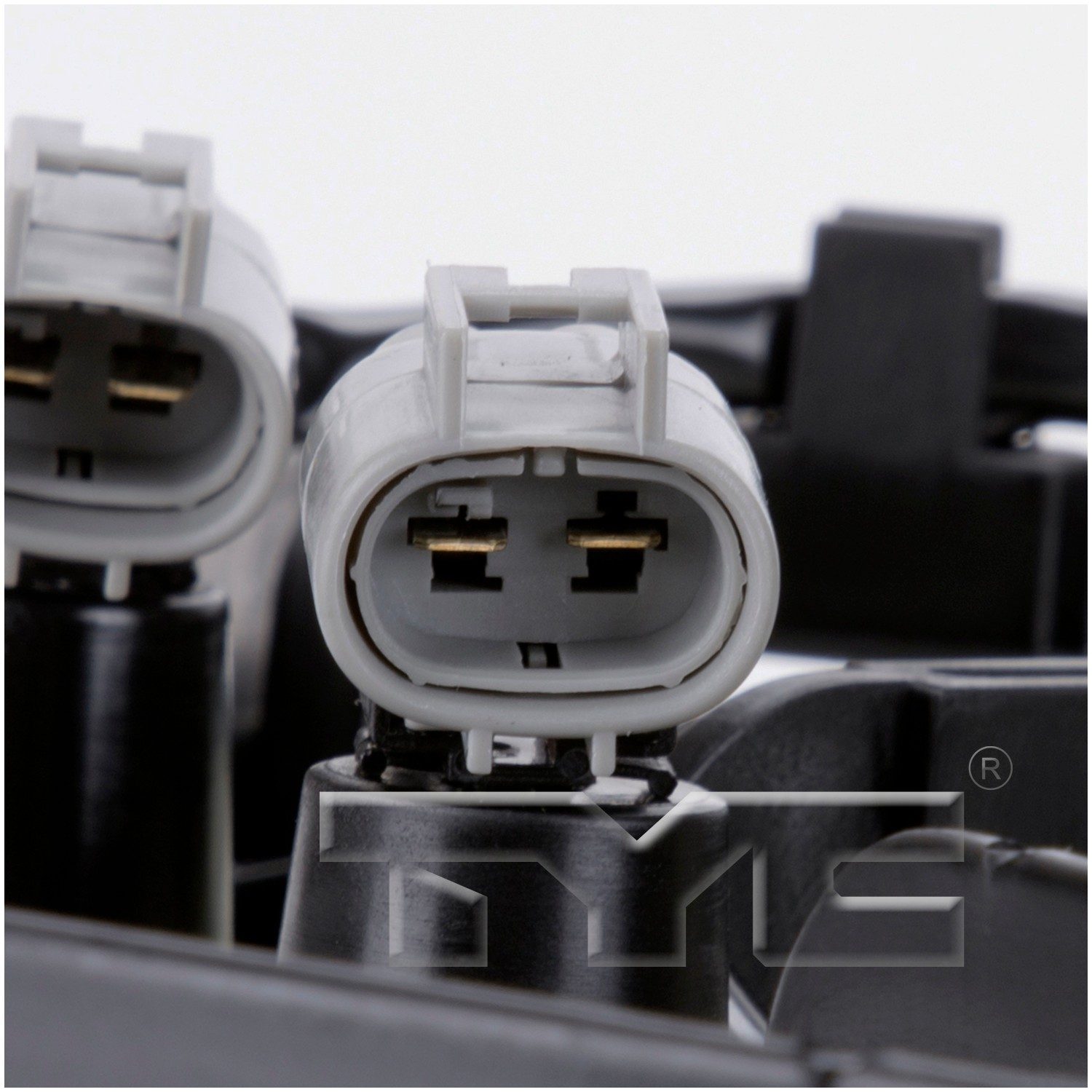 TYC Dual Radiator and Condenser Fan Assembly — image 3
