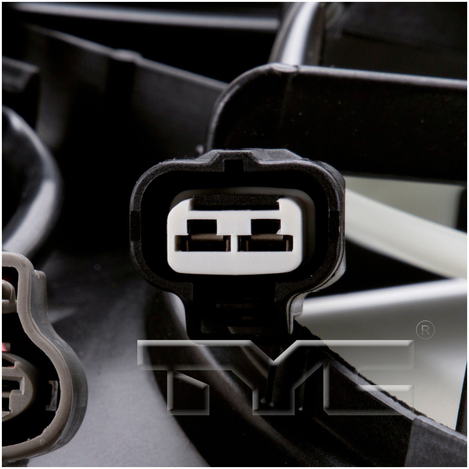 TYC Dual Radiator and Condenser Fan Assembly — image 3