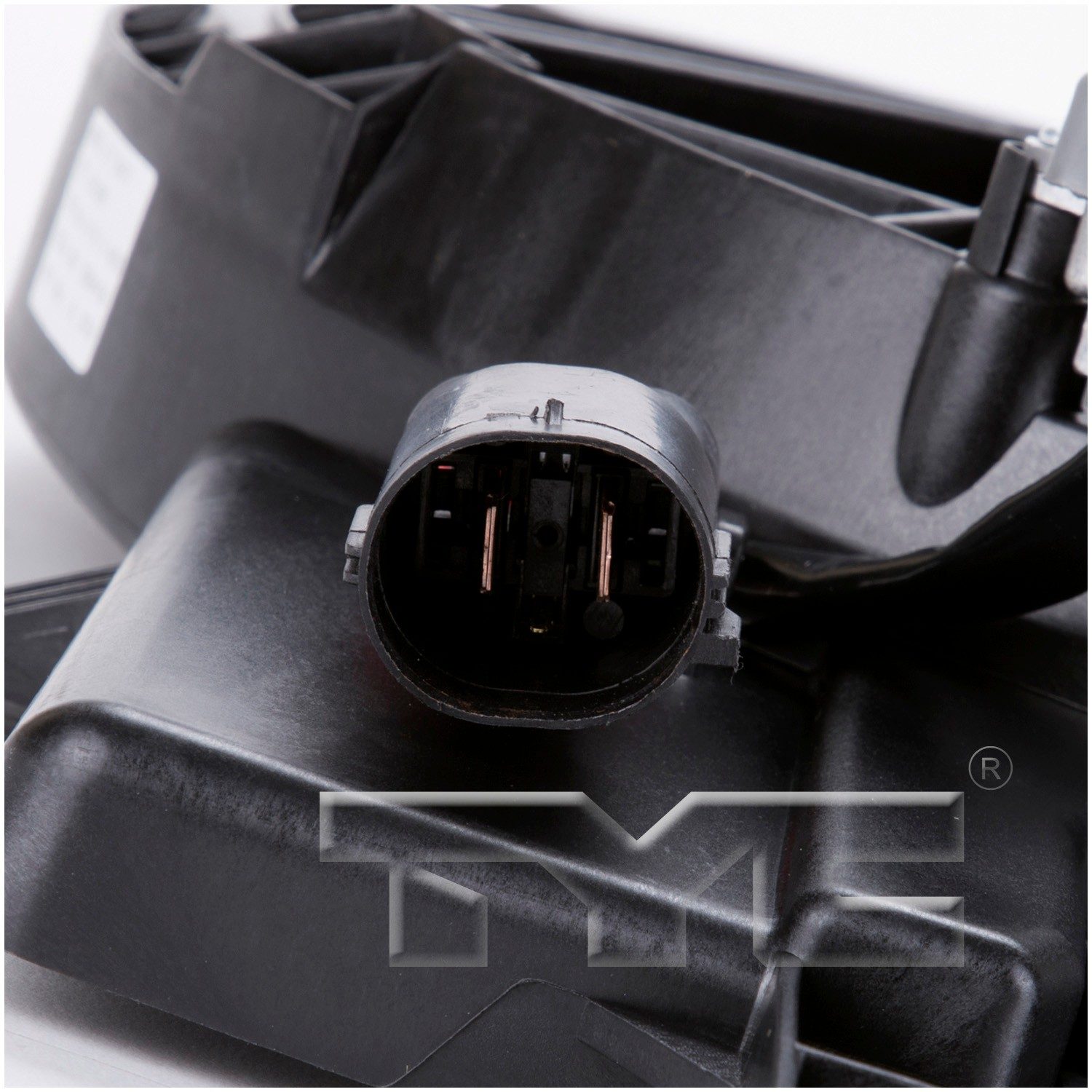 TYC Dual Radiator and Condenser Fan Assembly — image 3