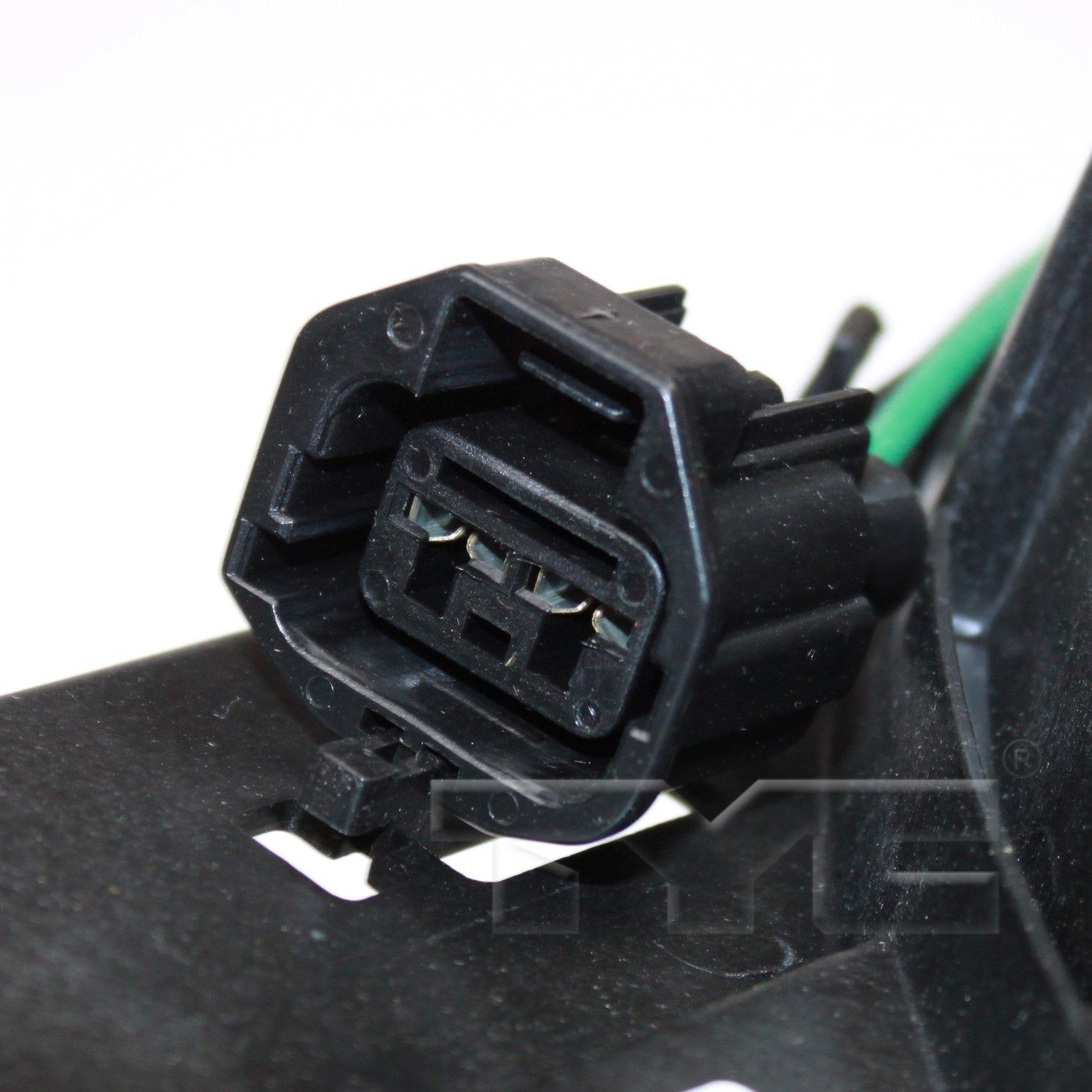TYC Dual Radiator and Condenser Fan Assembly — image 3