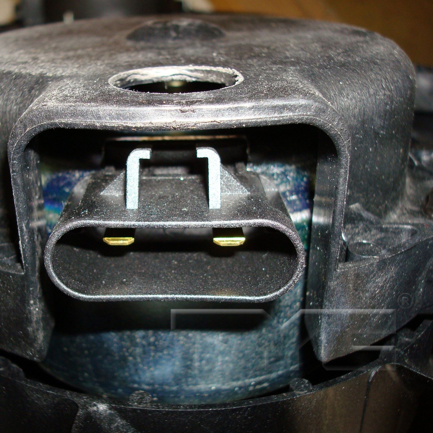 TYC Dual Radiator and Condenser Fan Assembly — image 3