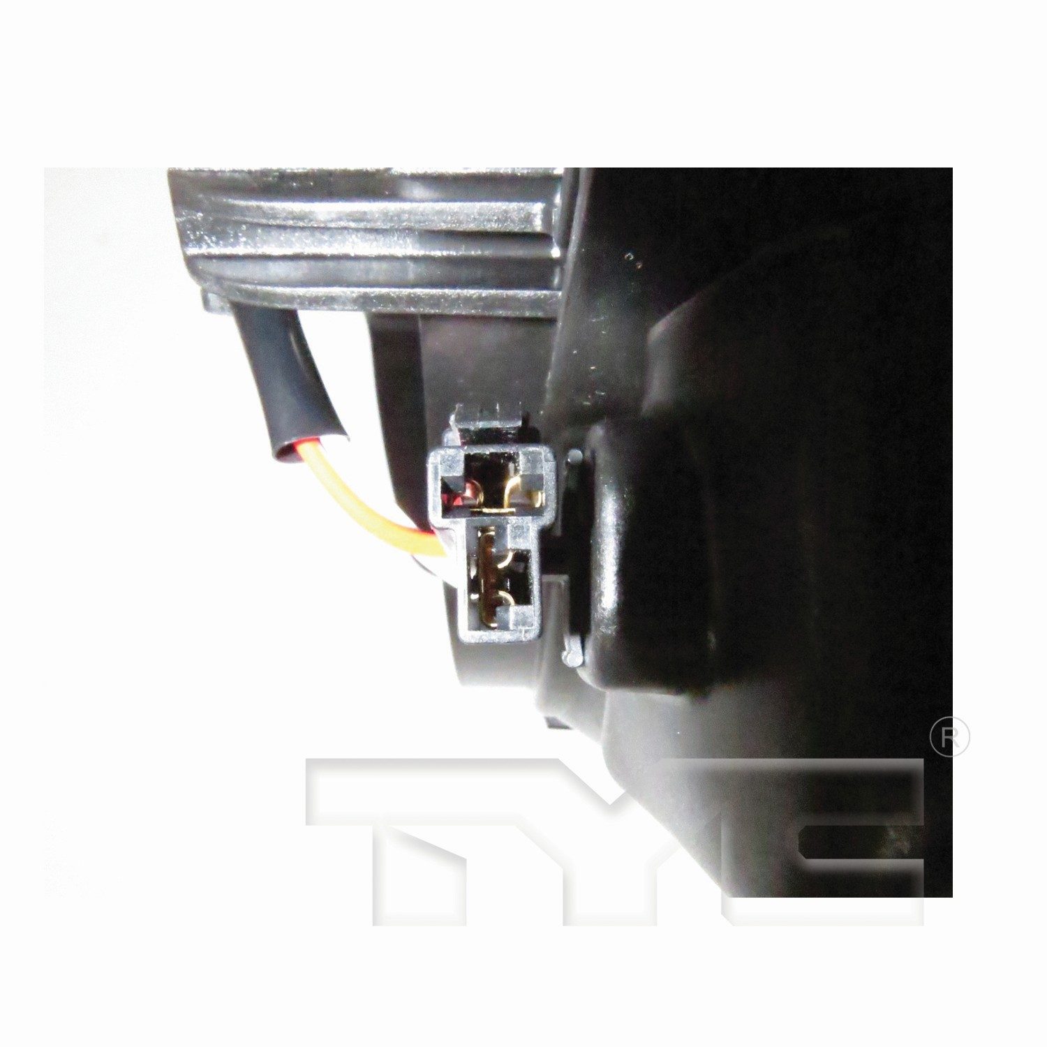 TYC Dual Radiator and Condenser Fan Assembly — image 3