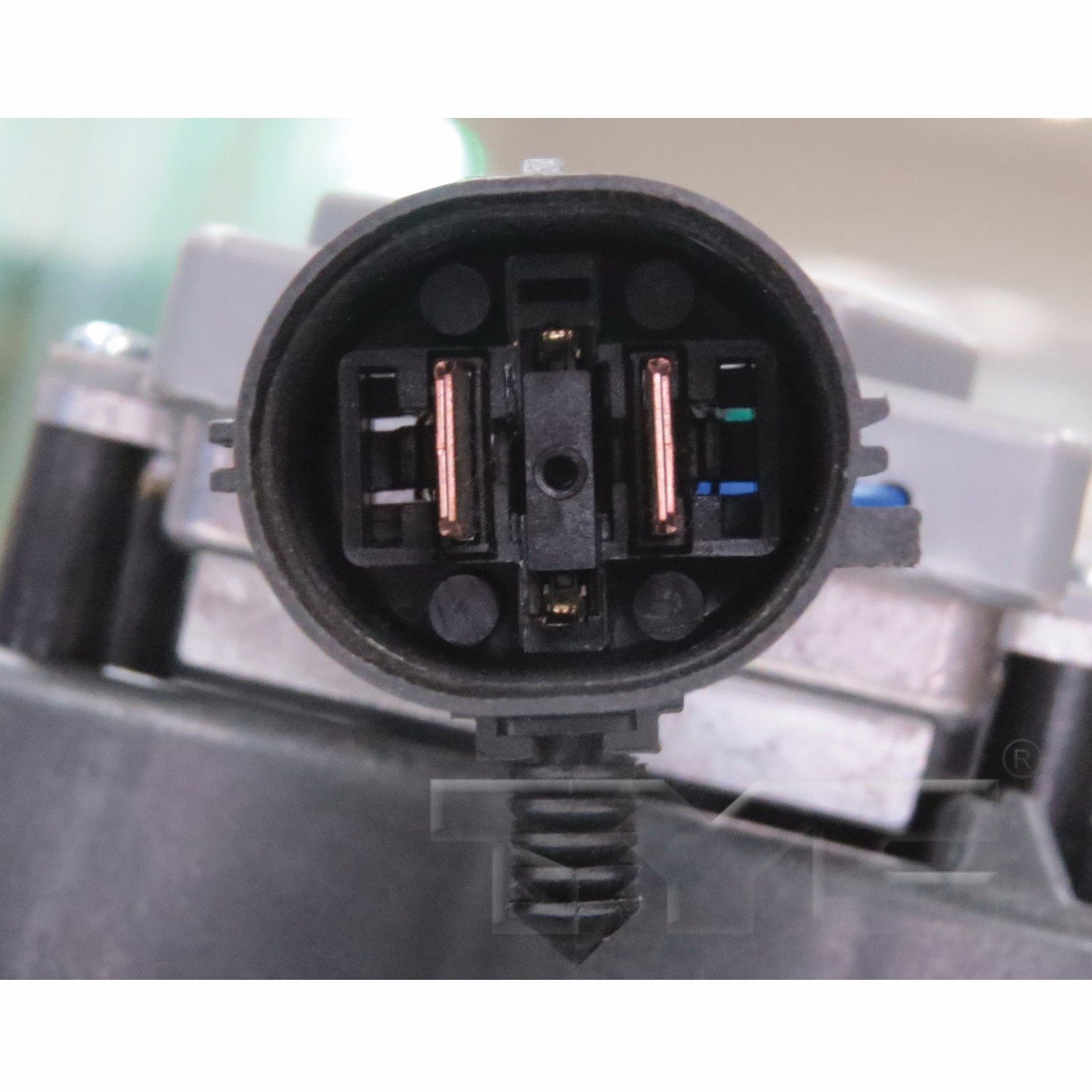 TYC Dual Radiator and Condenser Fan Assembly — image 3