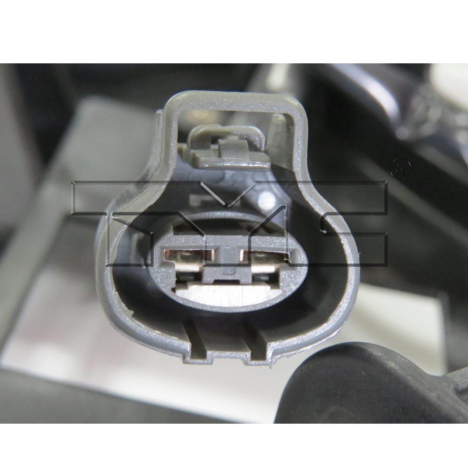 TYC Dual Radiator and Condenser Fan Assembly — image 2