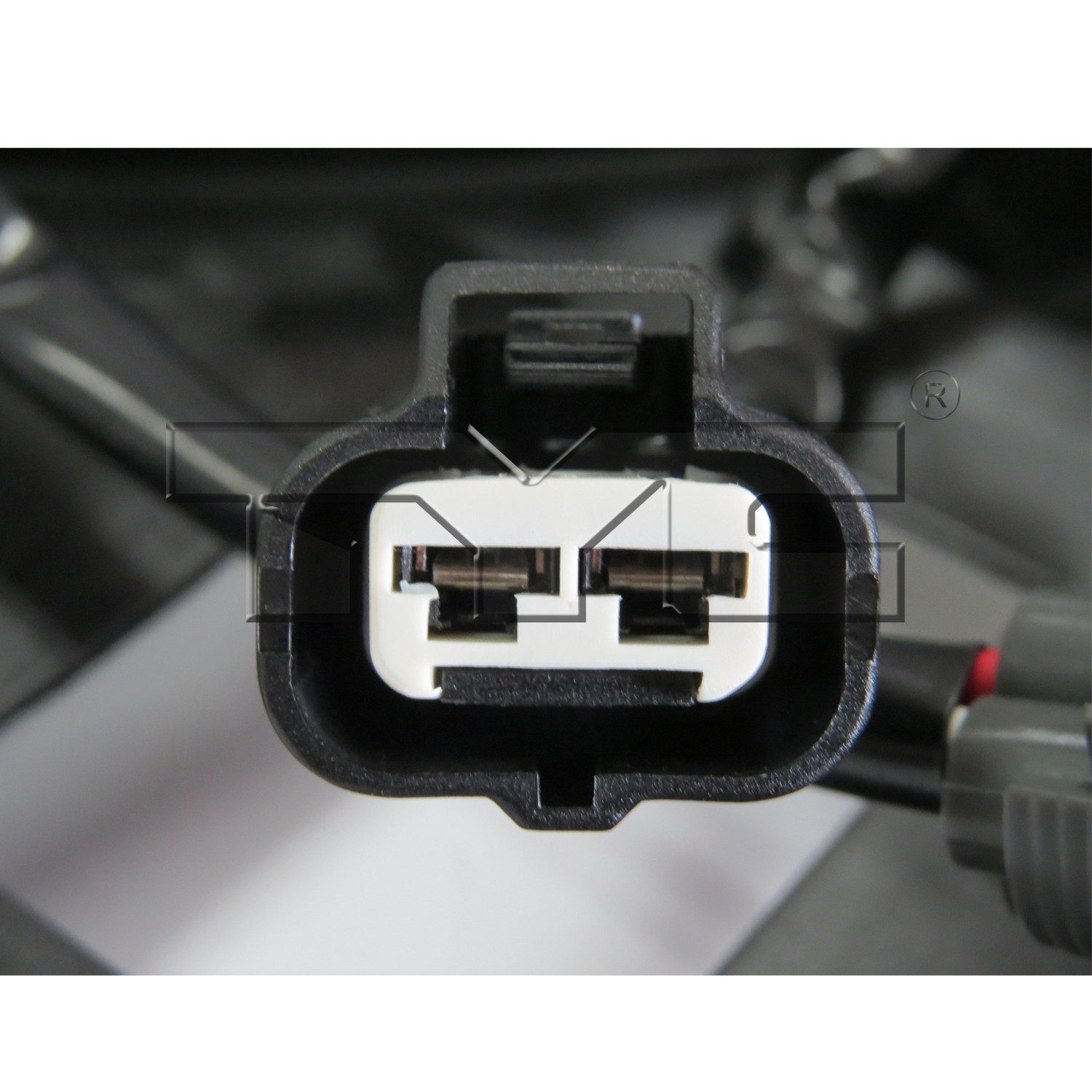TYC Dual Radiator and Condenser Fan Assembly — image 3