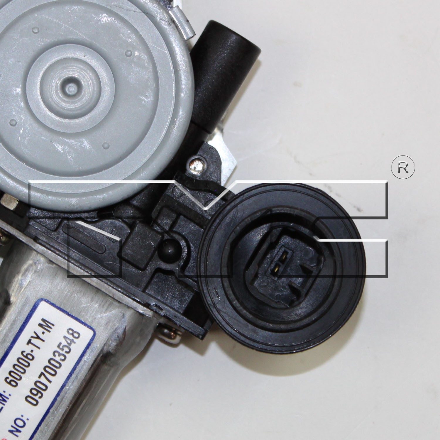 TYC Window Motor and Regulator Assembly — image 3