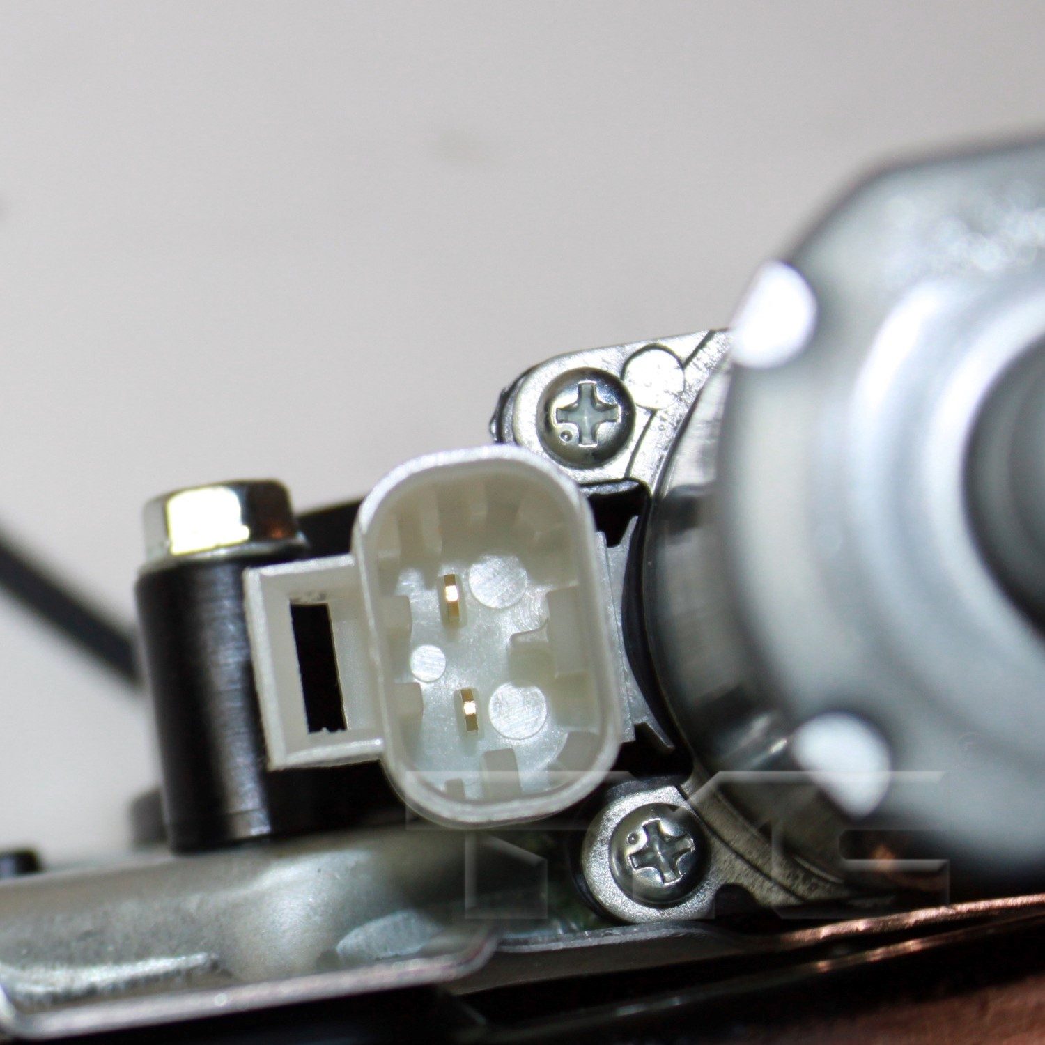 TYC Window Motor and Regulator Assembly — image 3