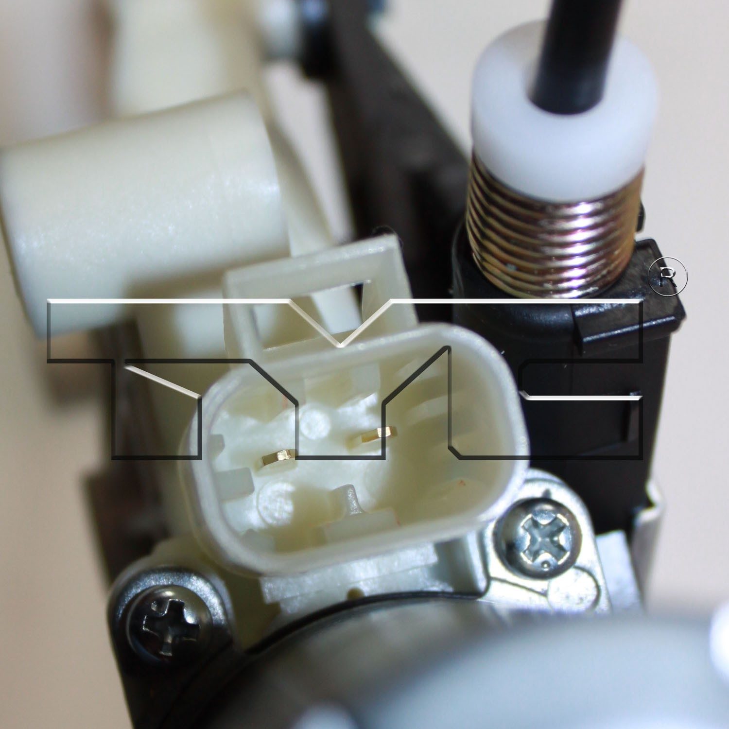 TYC Window Motor and Regulator Assembly — image 3