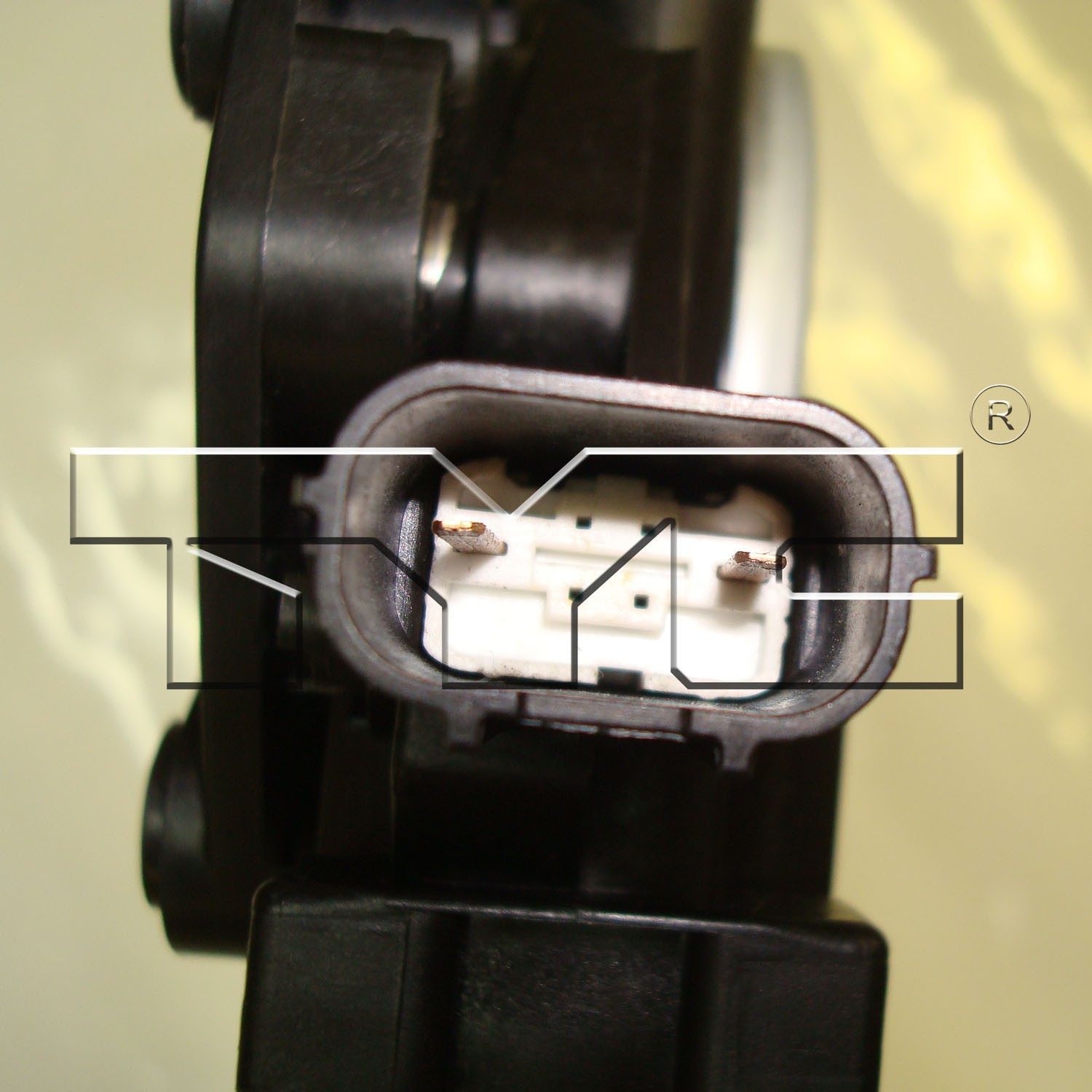 TYC Window Motor and Regulator Assembly — image 3