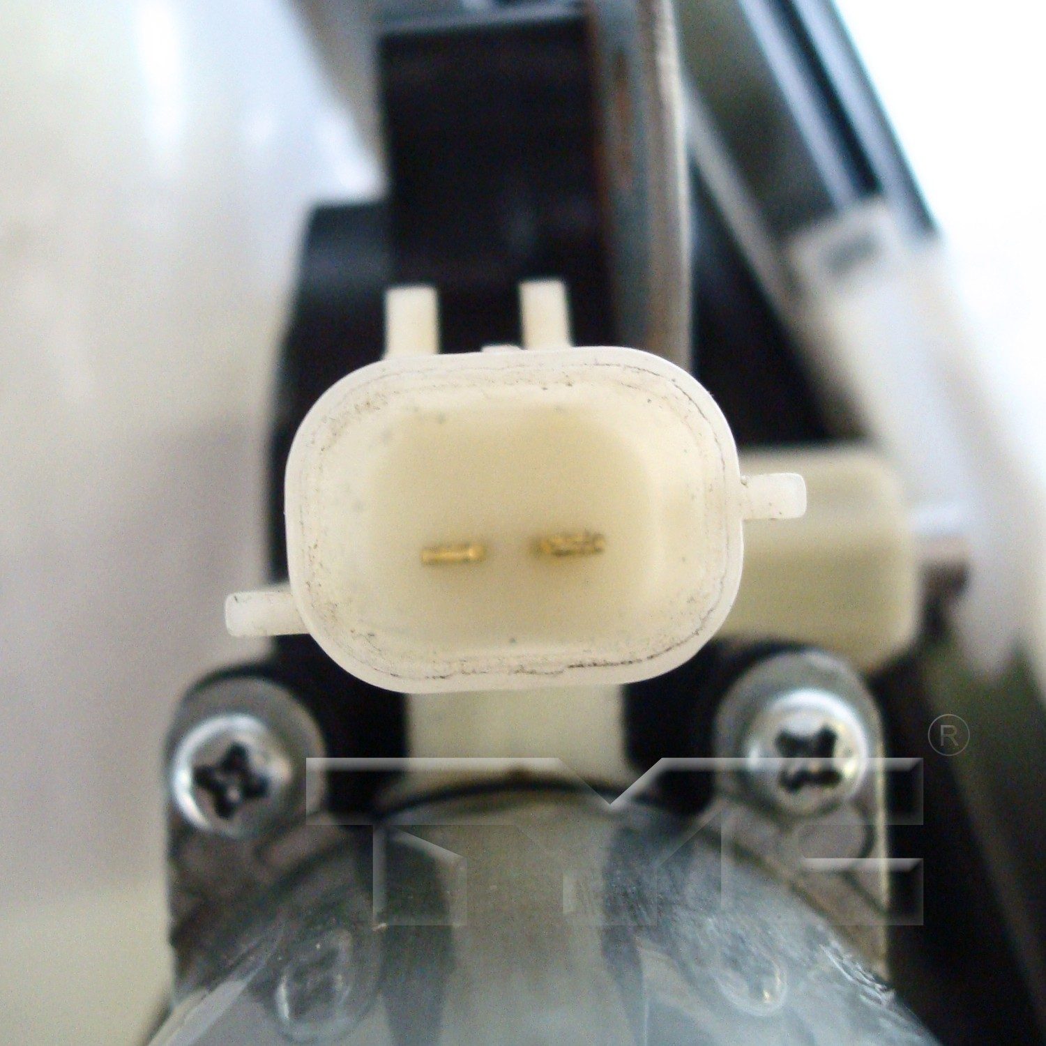TYC Window Motor and Regulator Assembly — image 3