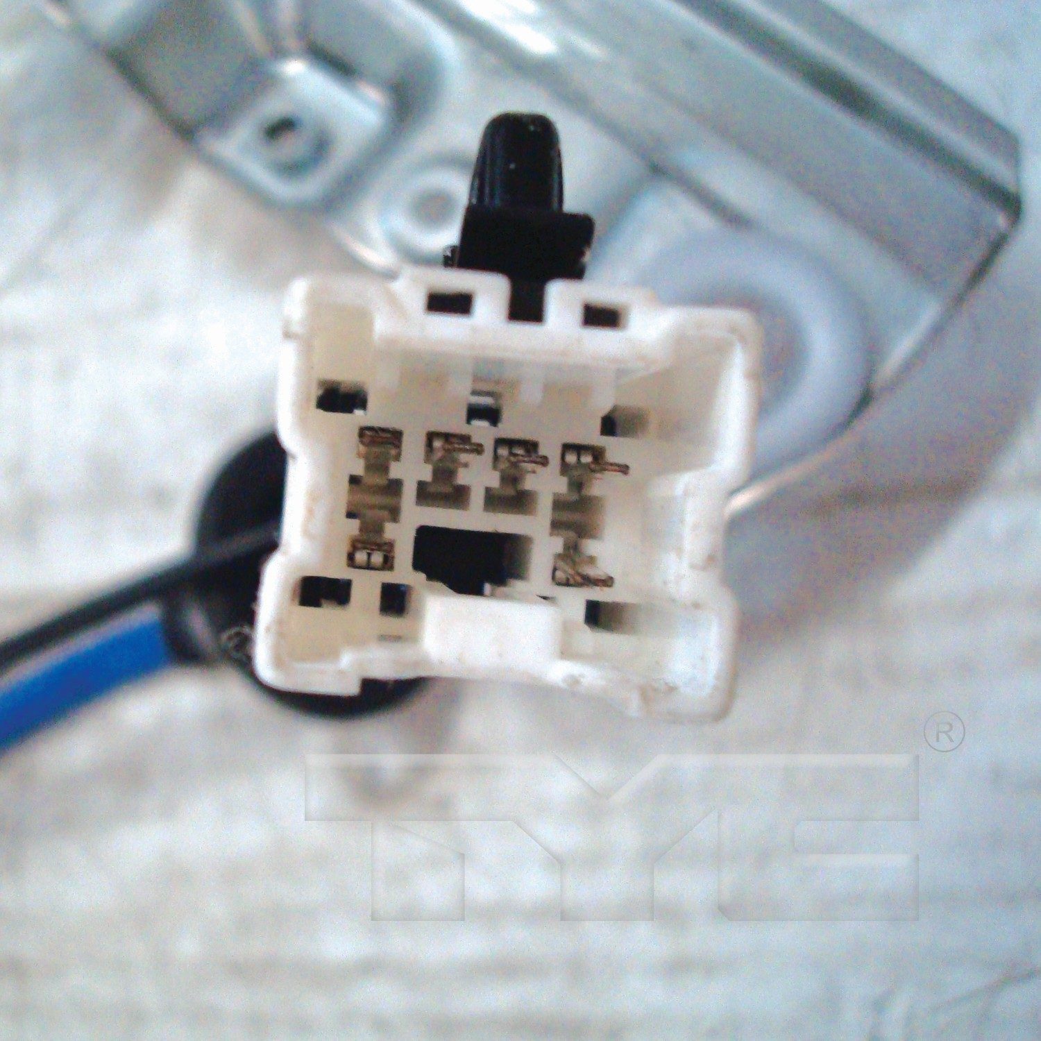 TYC Window Motor and Regulator Assembly — image 3