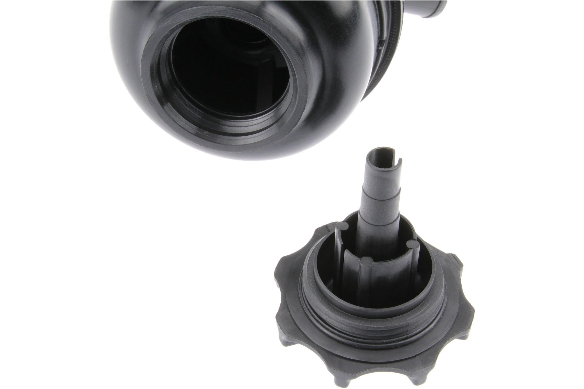 URO Parts Power Steering Reservoir - MJF4000AA — image 5