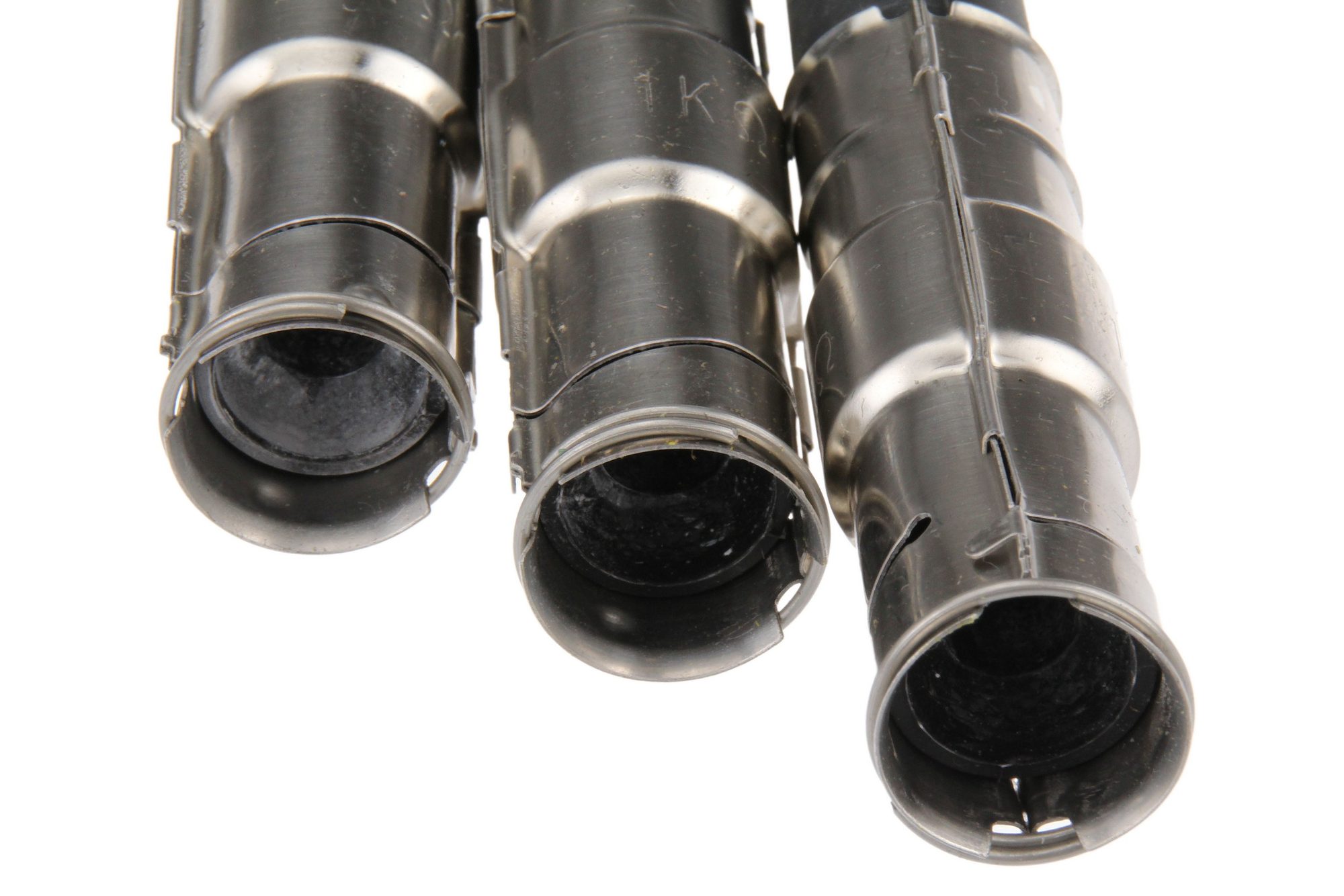 URO Parts Spark Plug Wire Set - Q4150027 — image 3