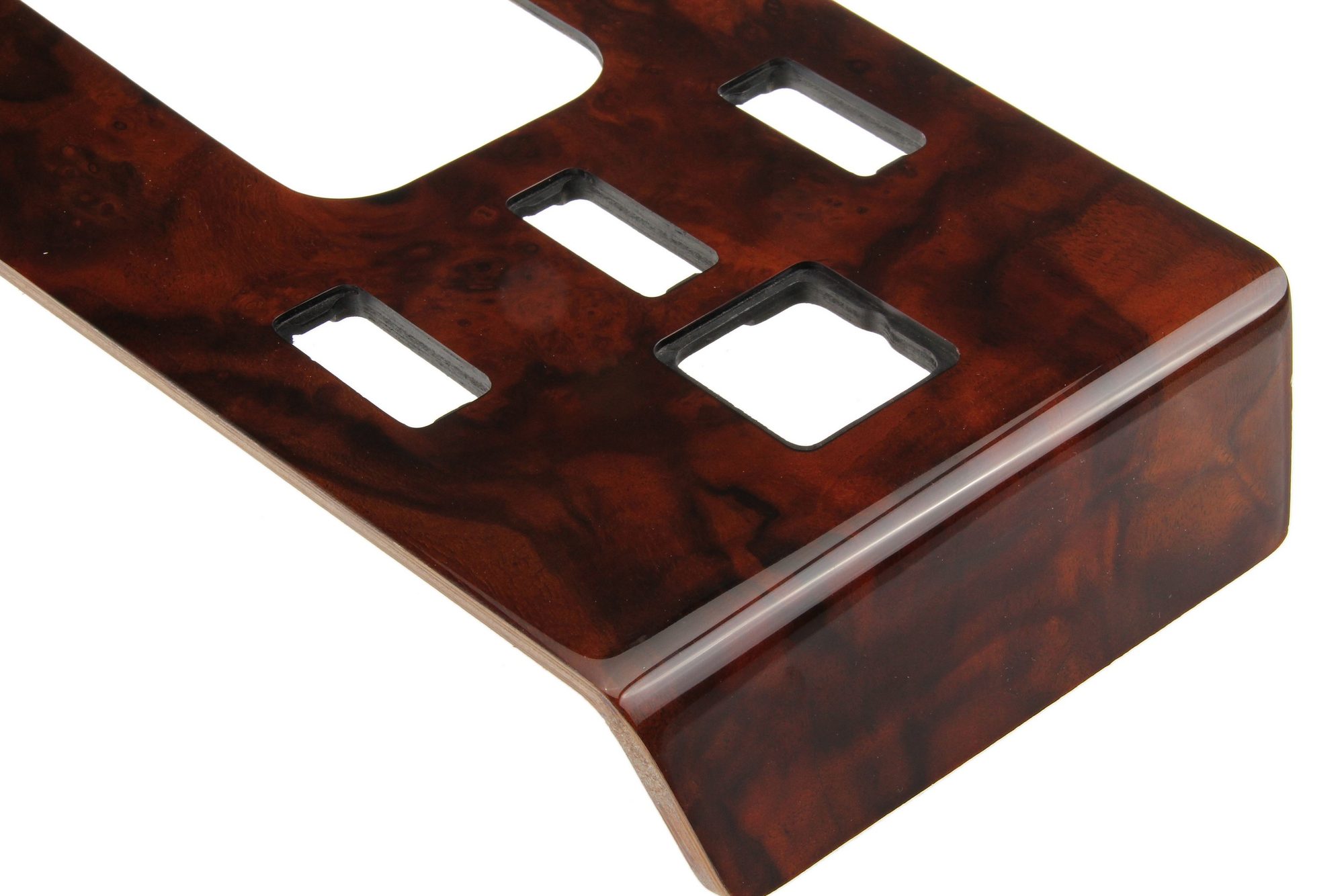 URO Parts Automatic Transmission Shift Cover Plate - WK107BC6 — image 4