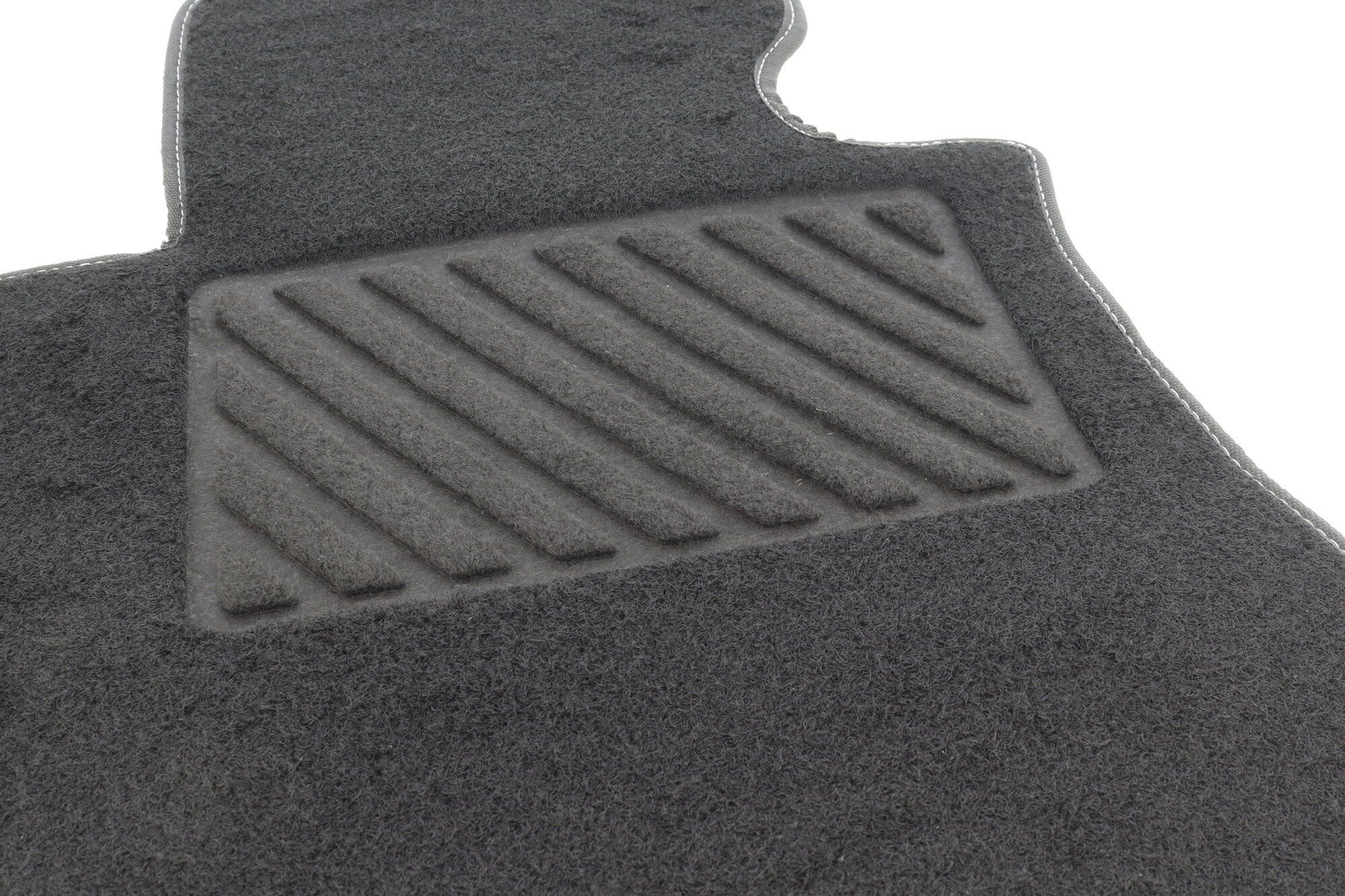 VAICO Floor Mat Set V20-4761 — image 2