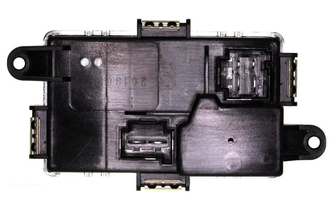 VEMO HVAC Blower Motor Resistor V30-79-0021 — image 2